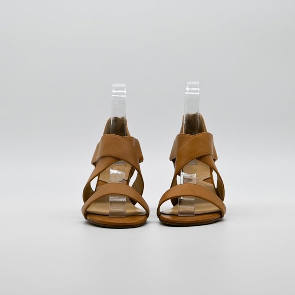 ADRIENNE VITTADINI Rowsey Block Heel Sandal Tan - Picture 3 of 7